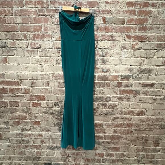 Club L London Forever Dreaming Green Halterneck Split Ruched Maxi Dress Large - Picture 7 of 7